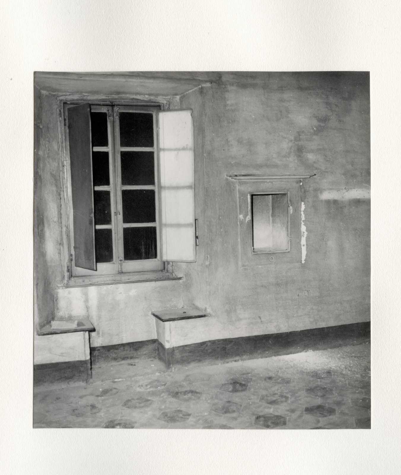 Original noble windows